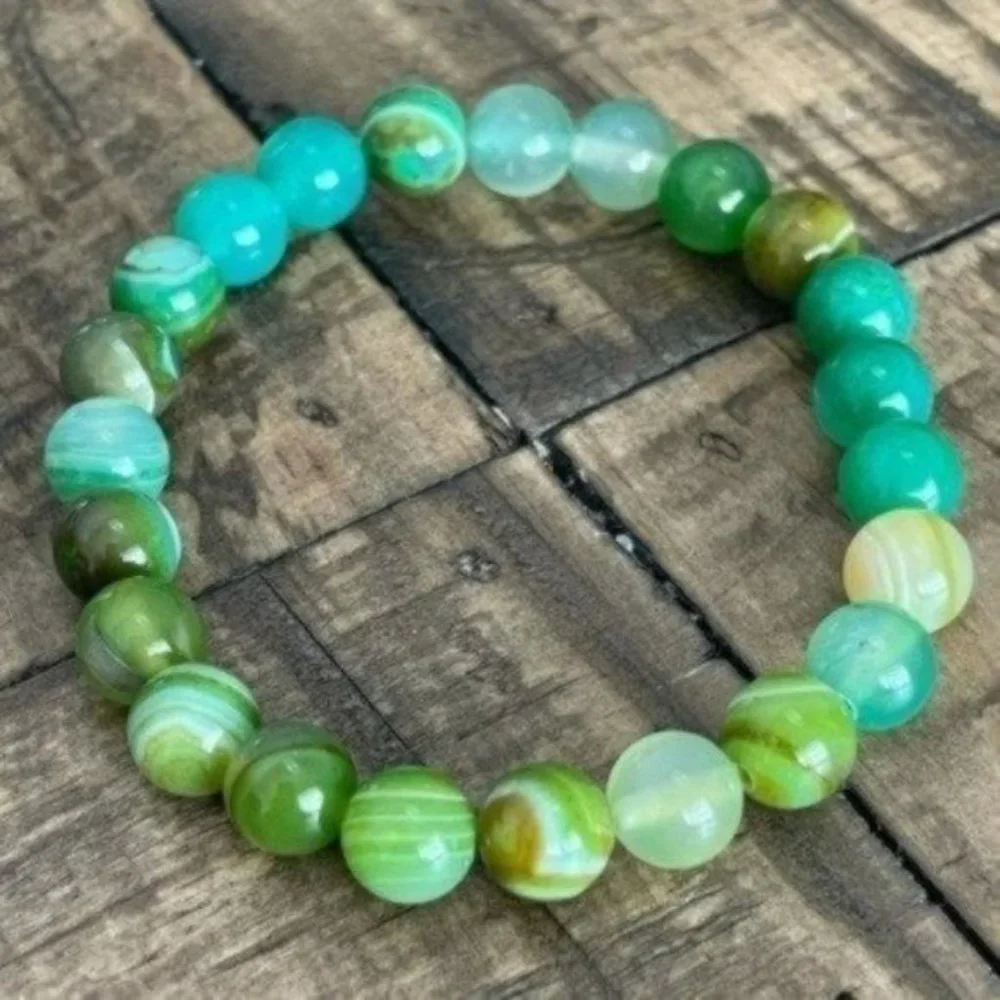 8mm Green Sardonyx Stretch Bracelet - Picture 5 of 7